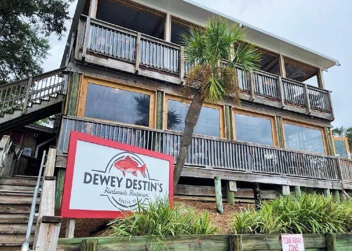 Dewey Destin's Harborside restaurant